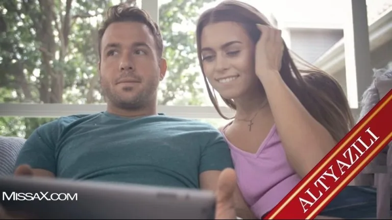 kiz kardesimle porno izlerken.jpg