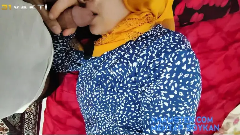 1annemin agzina vererek uyandirdim turk.jpg